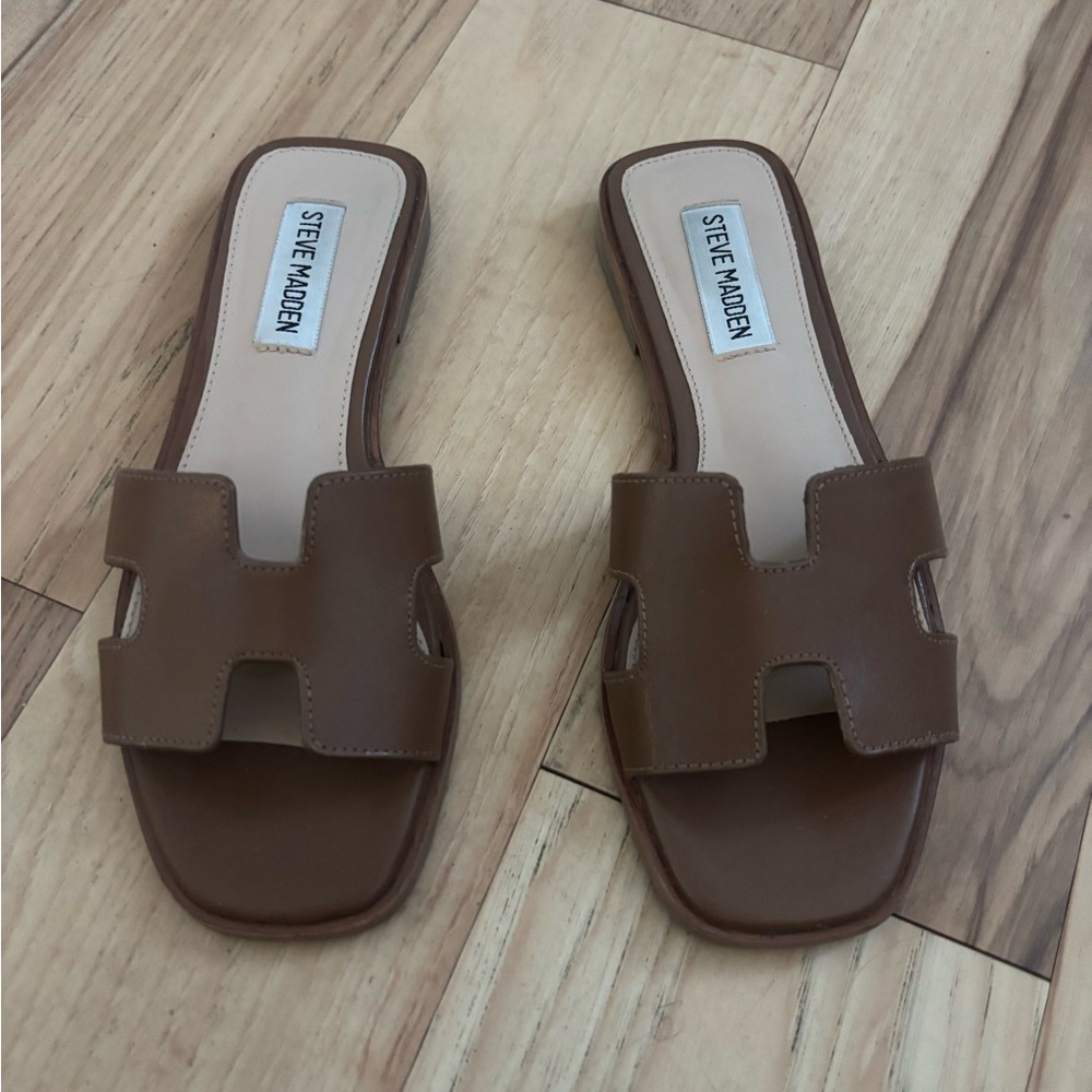 Steve Madden Brown Minimalist Sandals